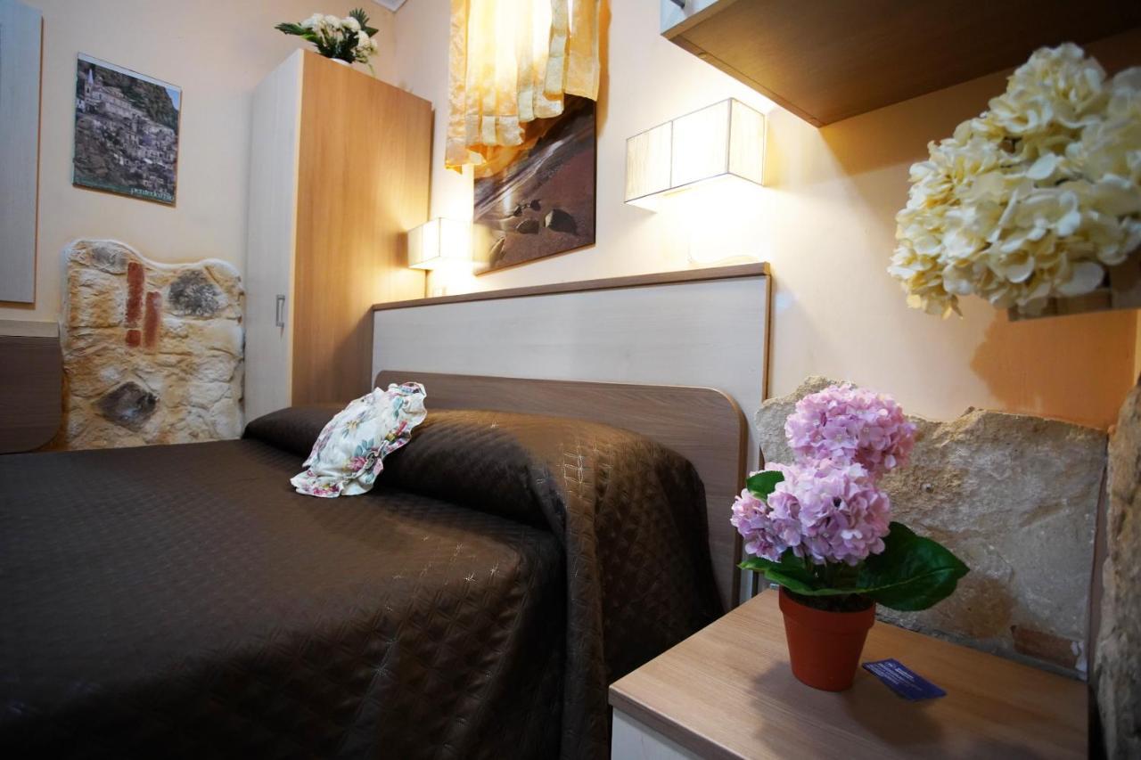Golden Dreams B&B เรจโจ ดี คาลาเบีย ภายนอก รูปภาพ