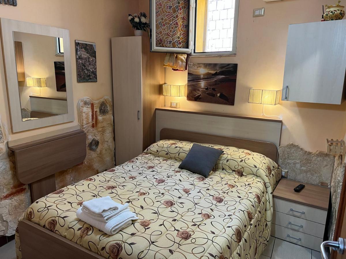 Golden Dreams B&B เรจโจ ดี คาลาเบีย ภายนอก รูปภาพ